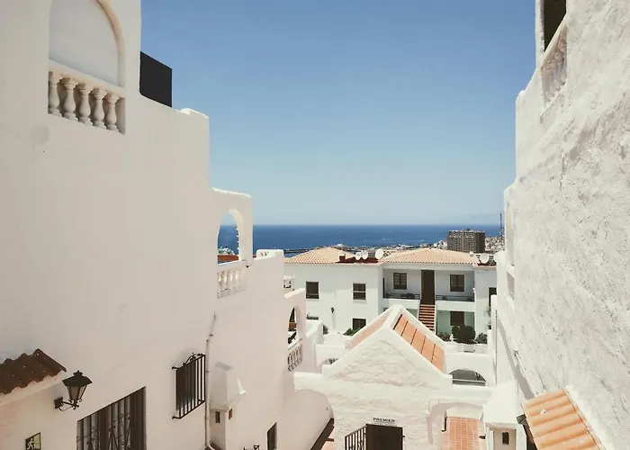 Port Royal Apartments, Heated Pool, Speed Wifi, Terrace شقة *