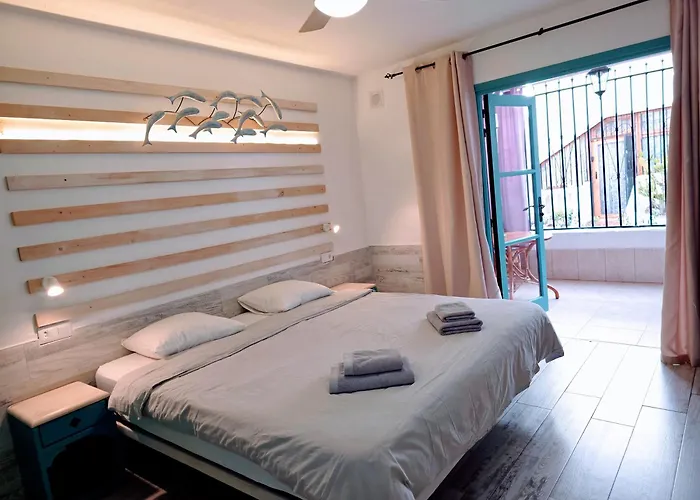 شقة Port Royal Apartments, Heated Pool, Speed Wifi, Terrace