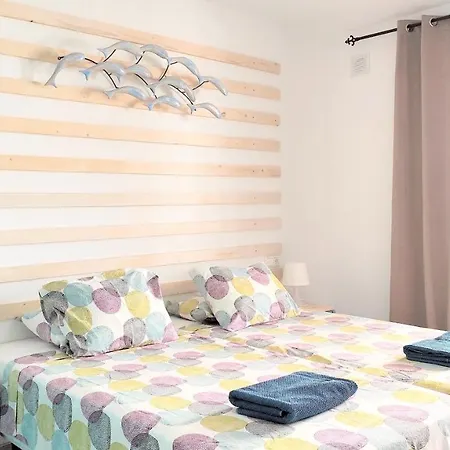 Port Royal Apartments, Heated Pool, Speed Wifi, Terrace Arona (Tenerife)