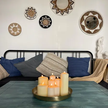 شقة Port Royal Apartments, Heated Pool, Speed Wifi, Terrace